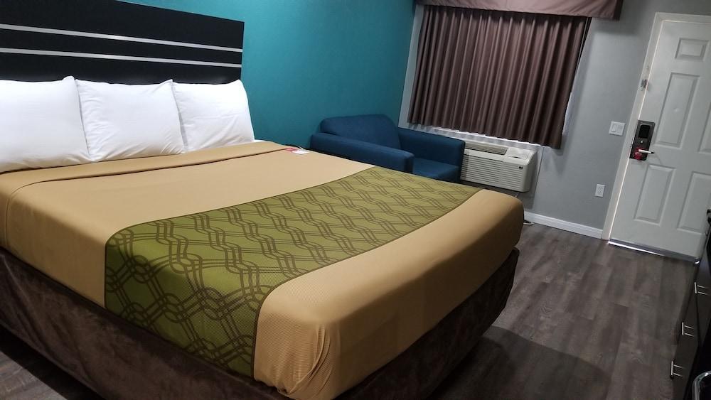 Econo Lodge Houston Brookhollow Εξωτερικό φωτογραφία