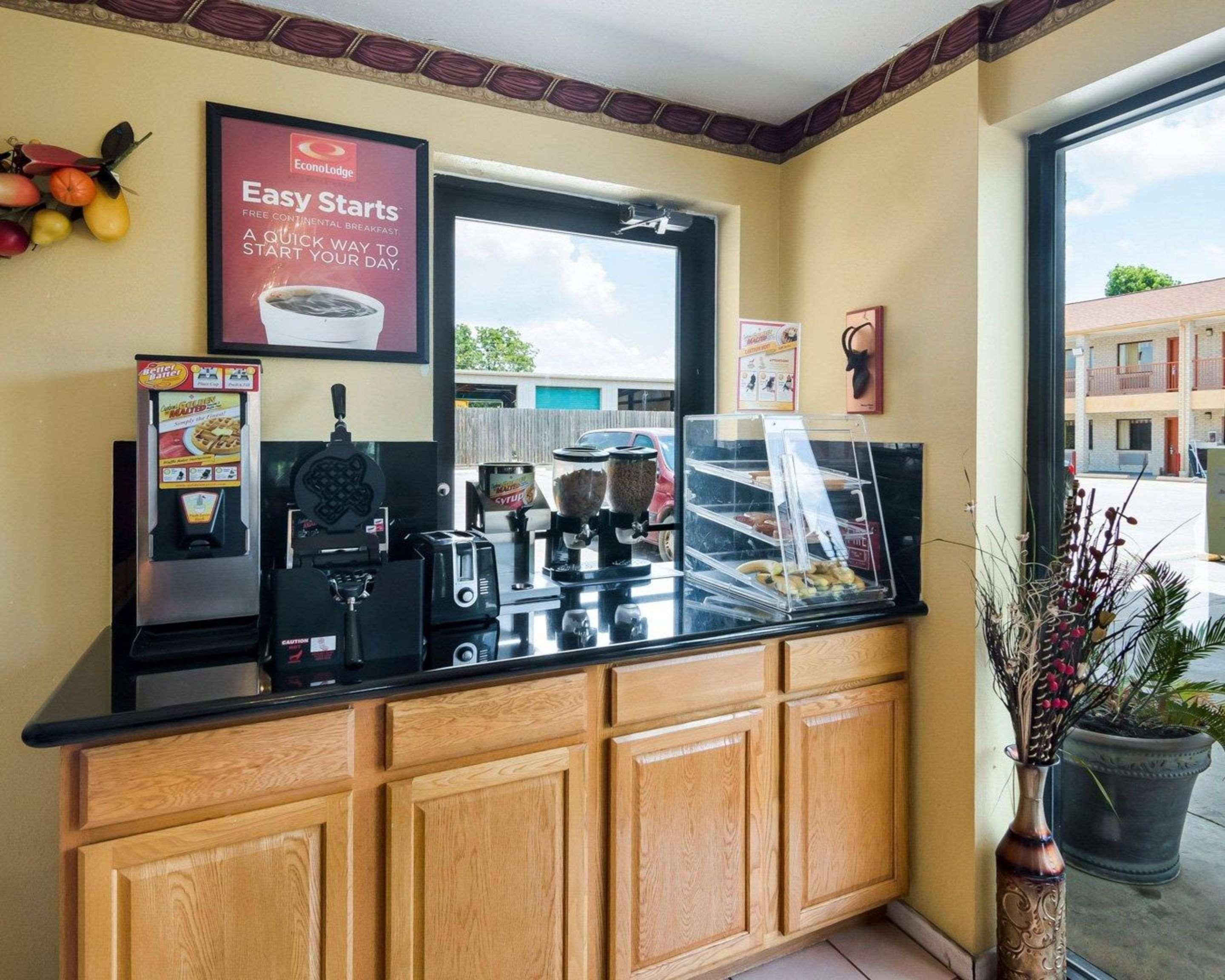 Econo Lodge Houston Brookhollow Εξωτερικό φωτογραφία