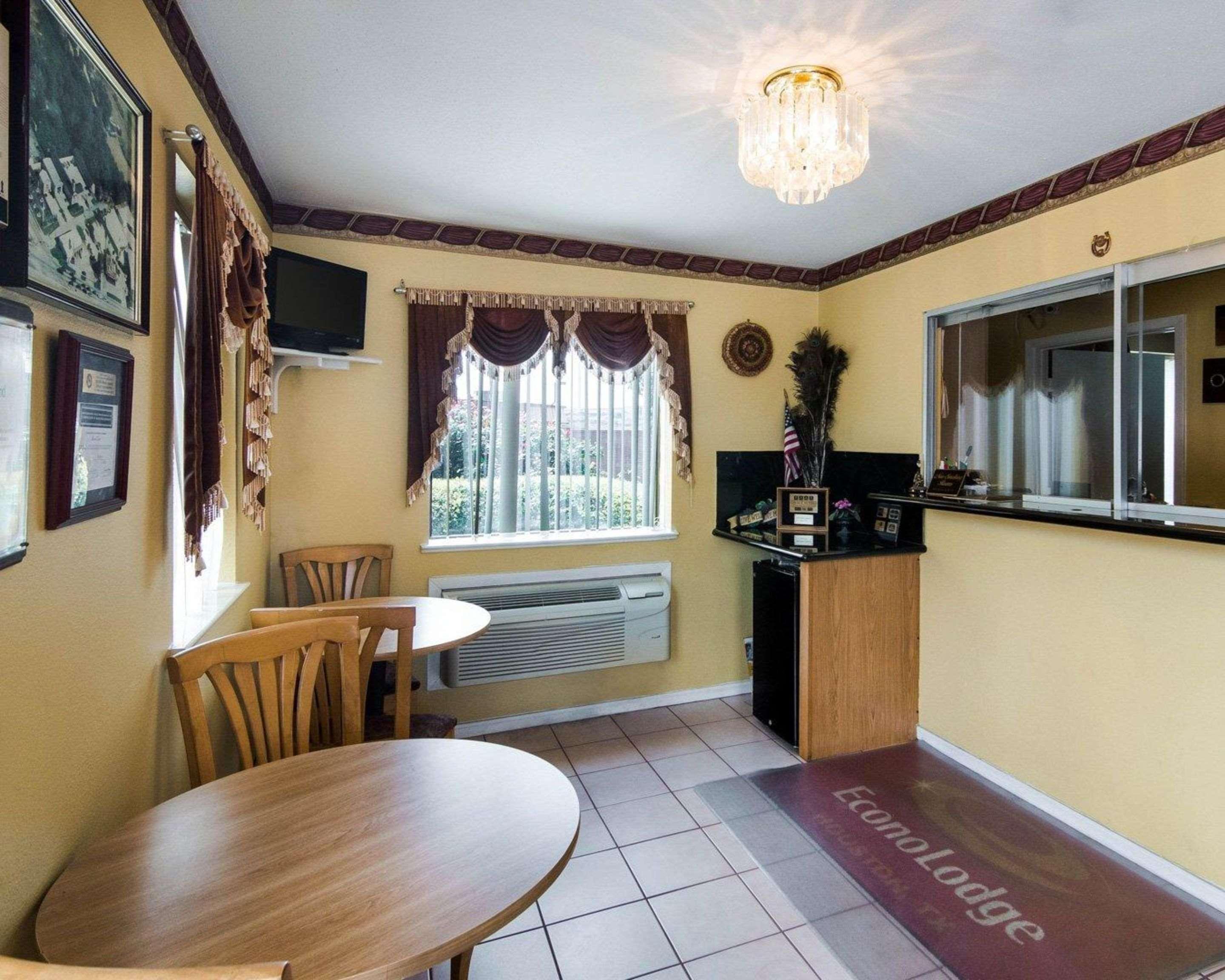 Econo Lodge Houston Brookhollow Εξωτερικό φωτογραφία